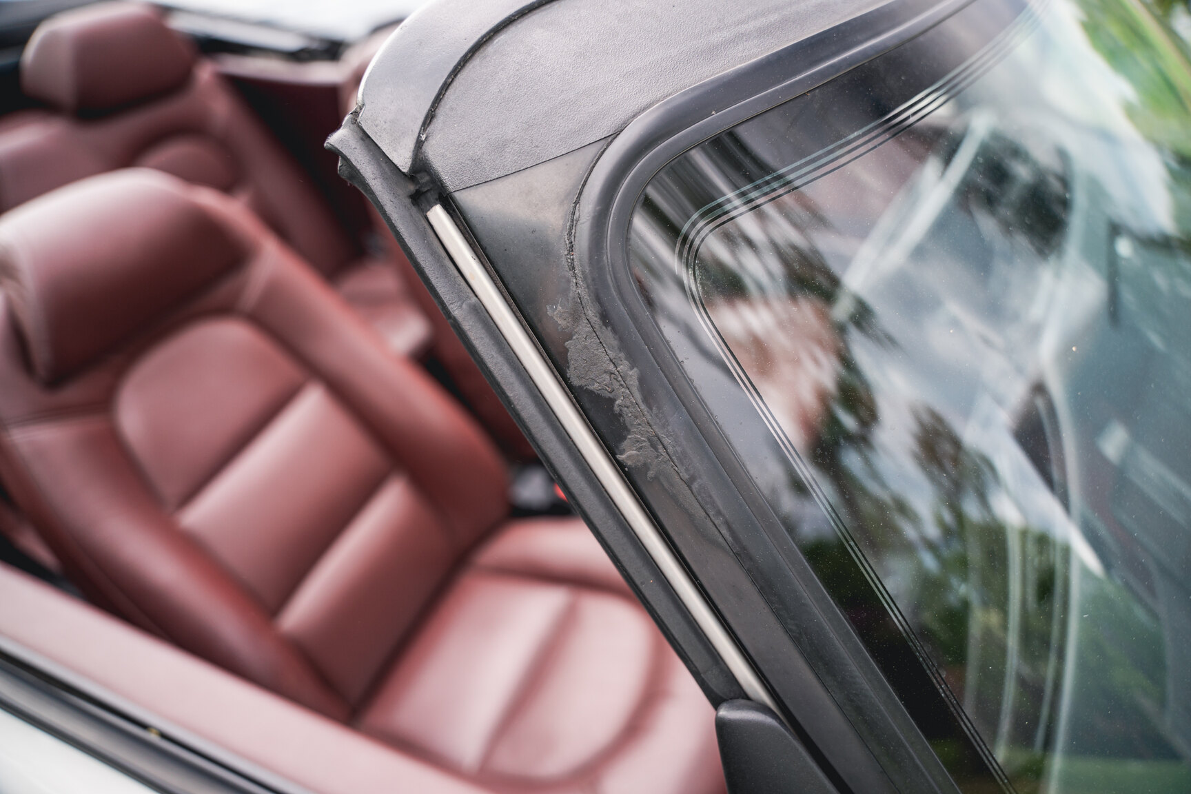 Exterior image of 1987 Saab 900 Turbo Convertible