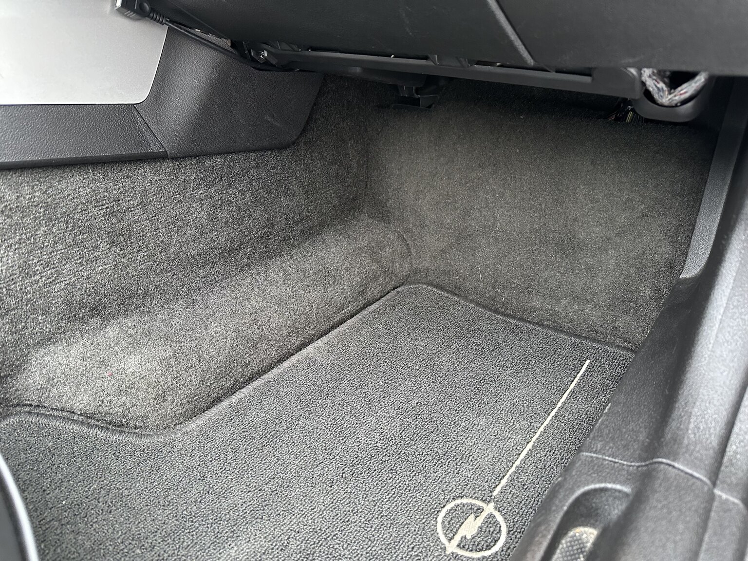 Innenraumfoto von 2007 Opel Roadster GT