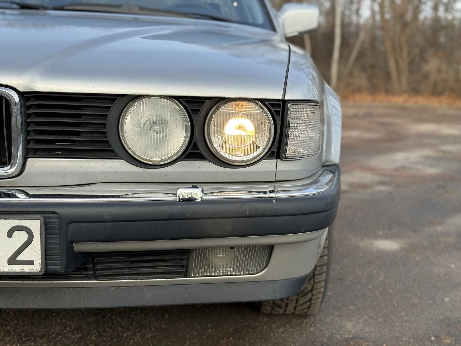 Exteriörbild på 1992 BMW 730iA (31)