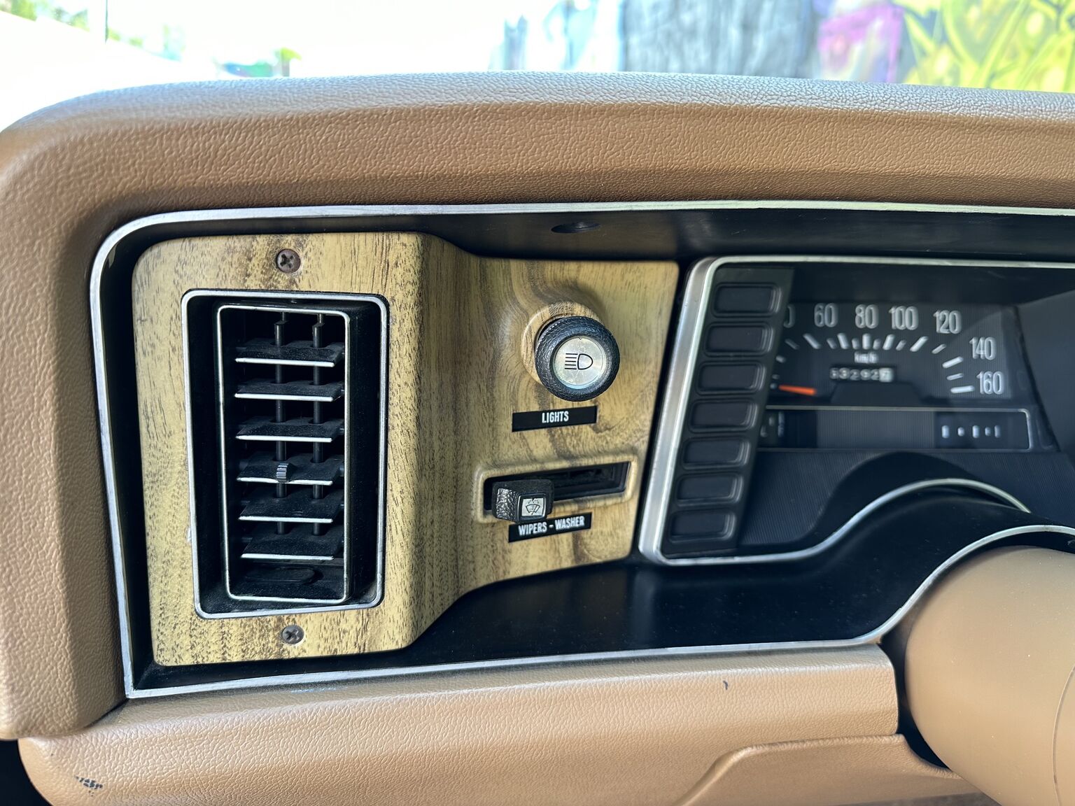 Interior image of 1975 AMC Pacer X