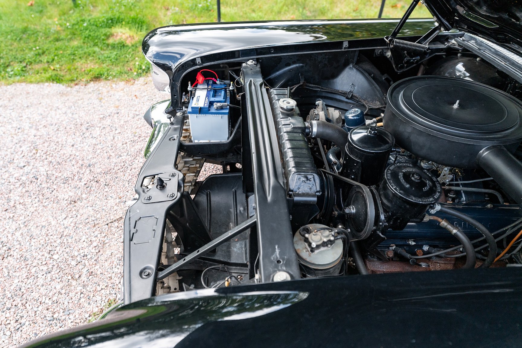 Image of 1958 Cadillac Coupe de Ville mechanics