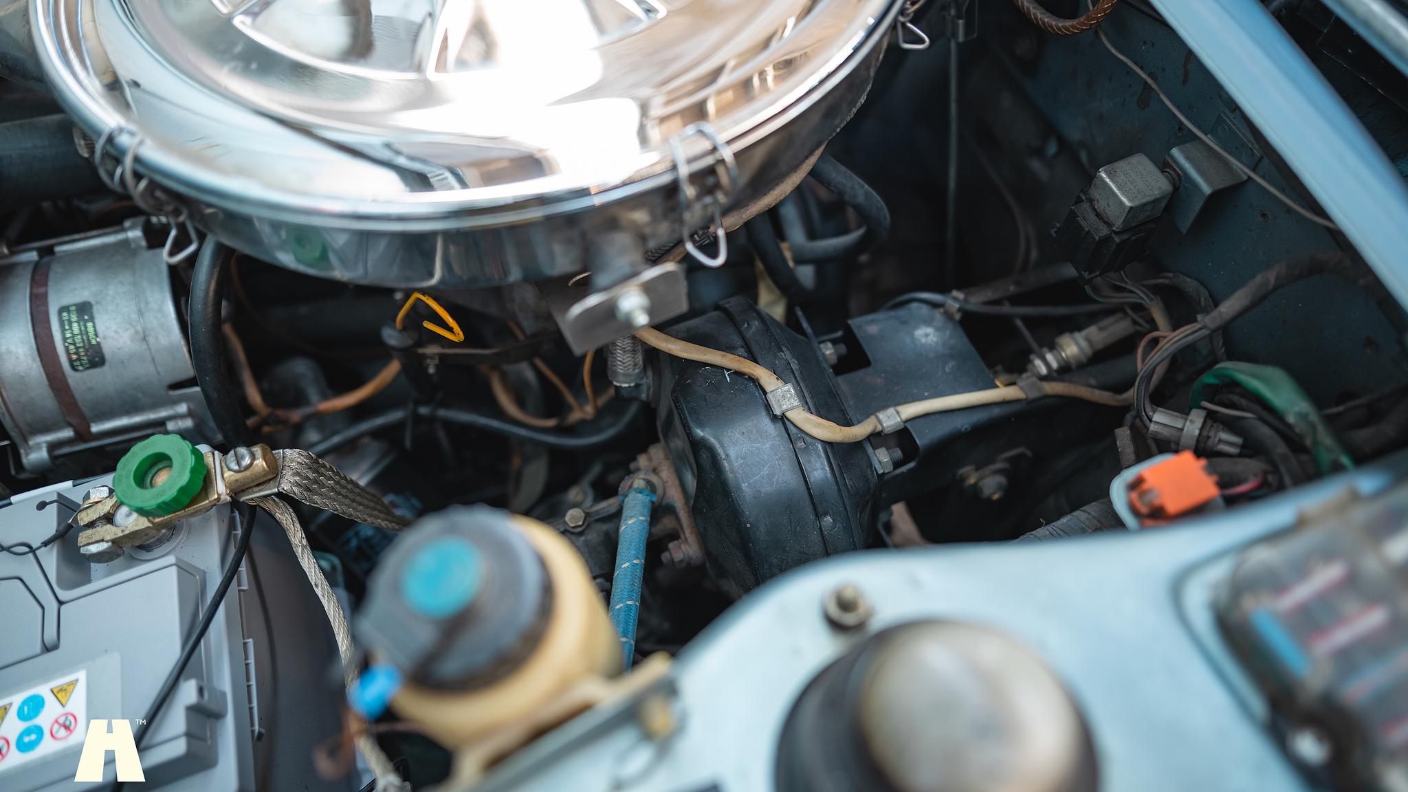 Image of 1974 BMW 2002 mechanics
