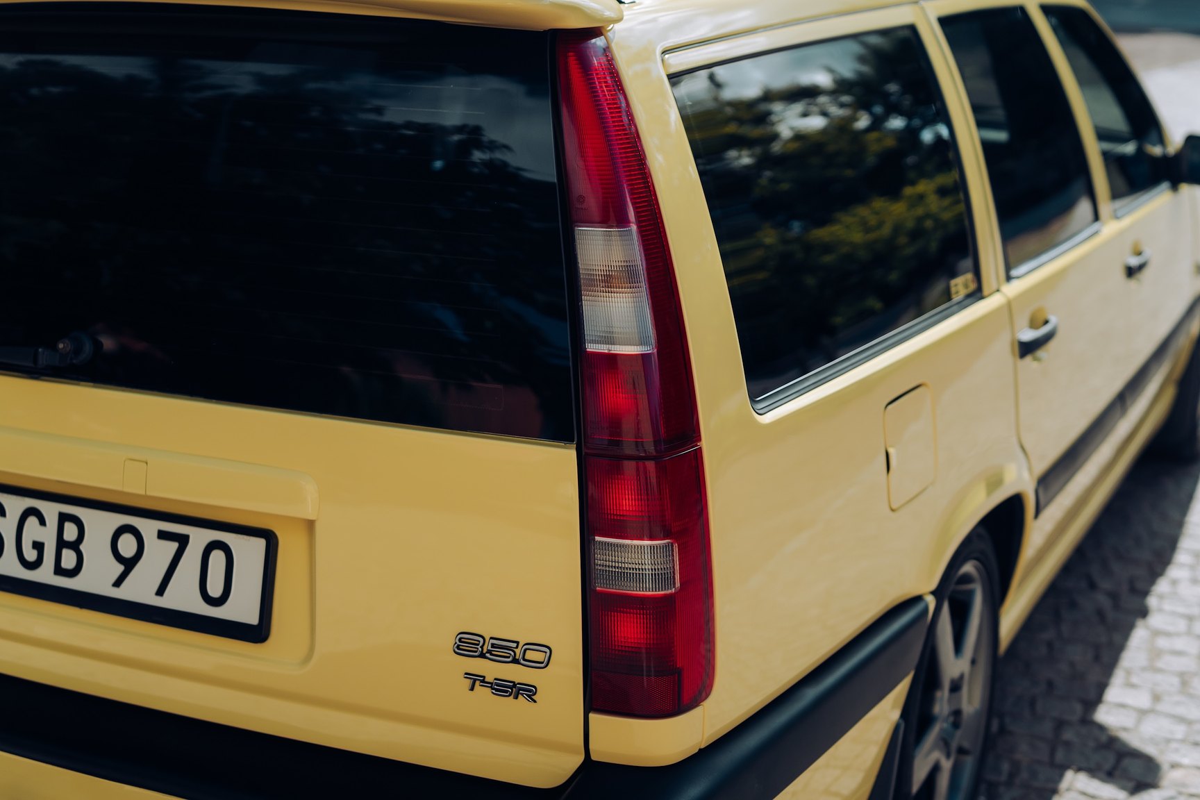 Exteriörbild på 1995 Volvo 850 T-5 R Kombi 
