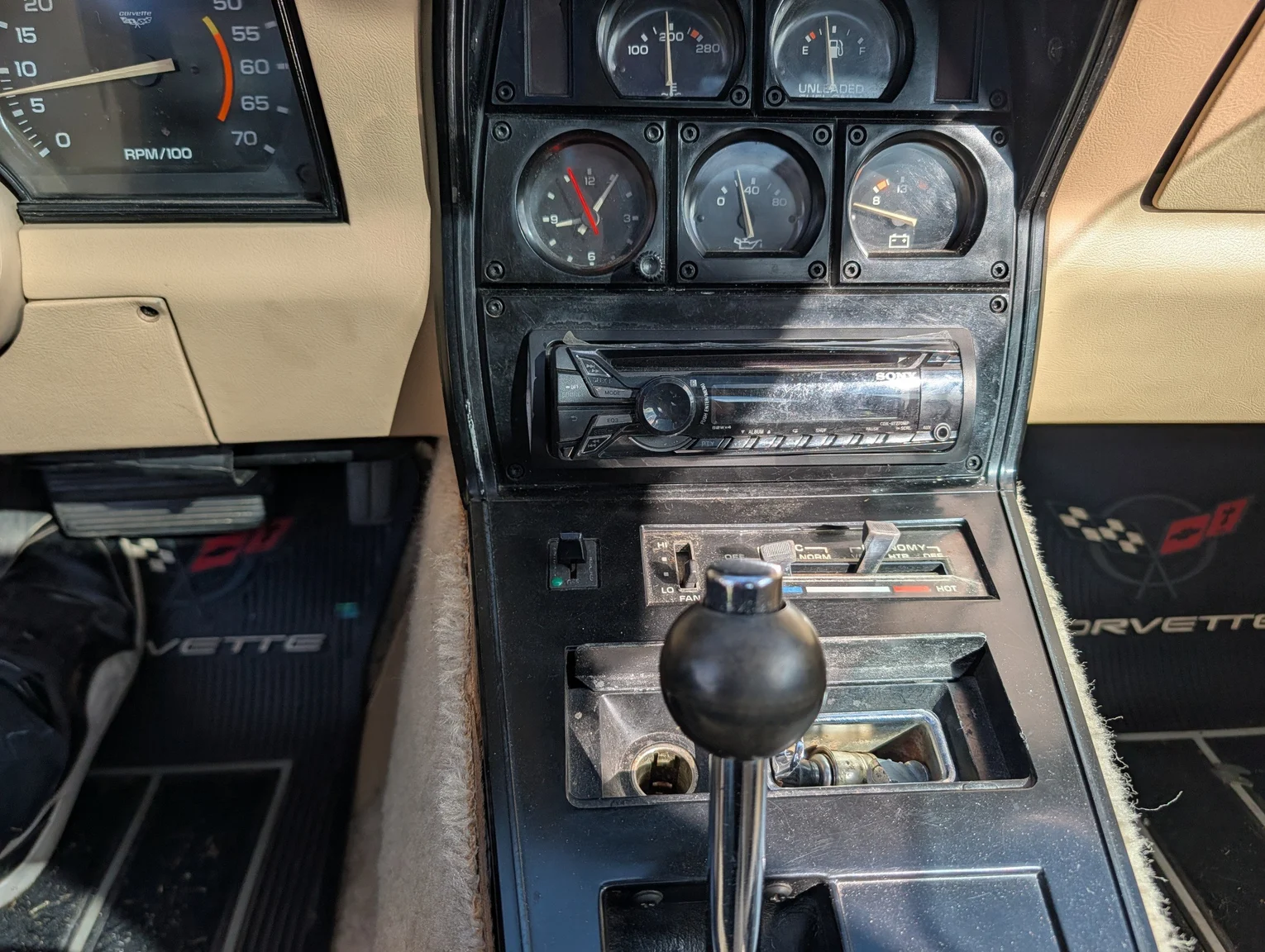 Interior image of 1978 Chevrolet Corvette Targa Jubileumsmodell (18)