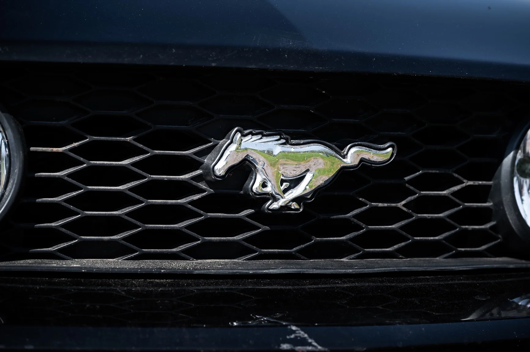 Exterior image of 2006 Ford Mustang Convertible (36)