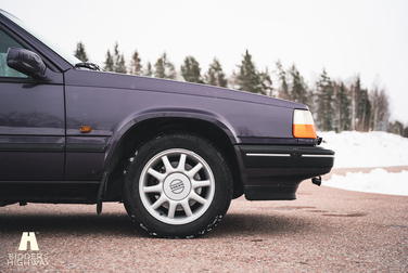 Exteriörbild på 1995 Volvo 940 SE