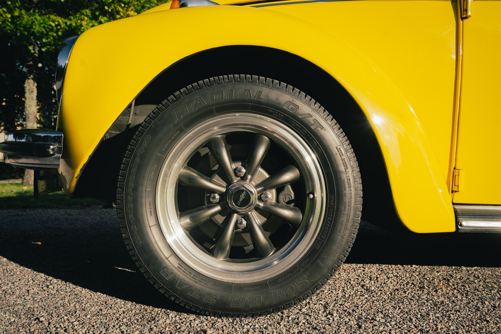 Aussenfoto 1973 Volkswagen Bubbla Karmann 1303 LS (28)