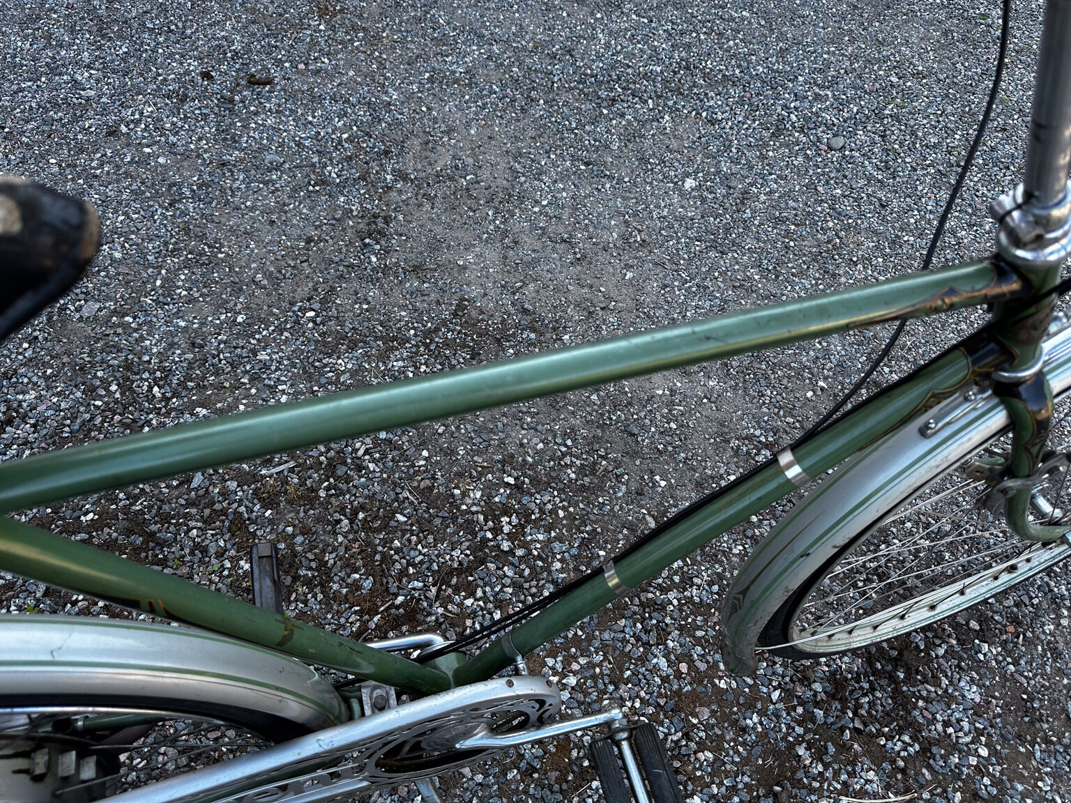 Exteriörbild på 1951 Fux med påhängsmotor