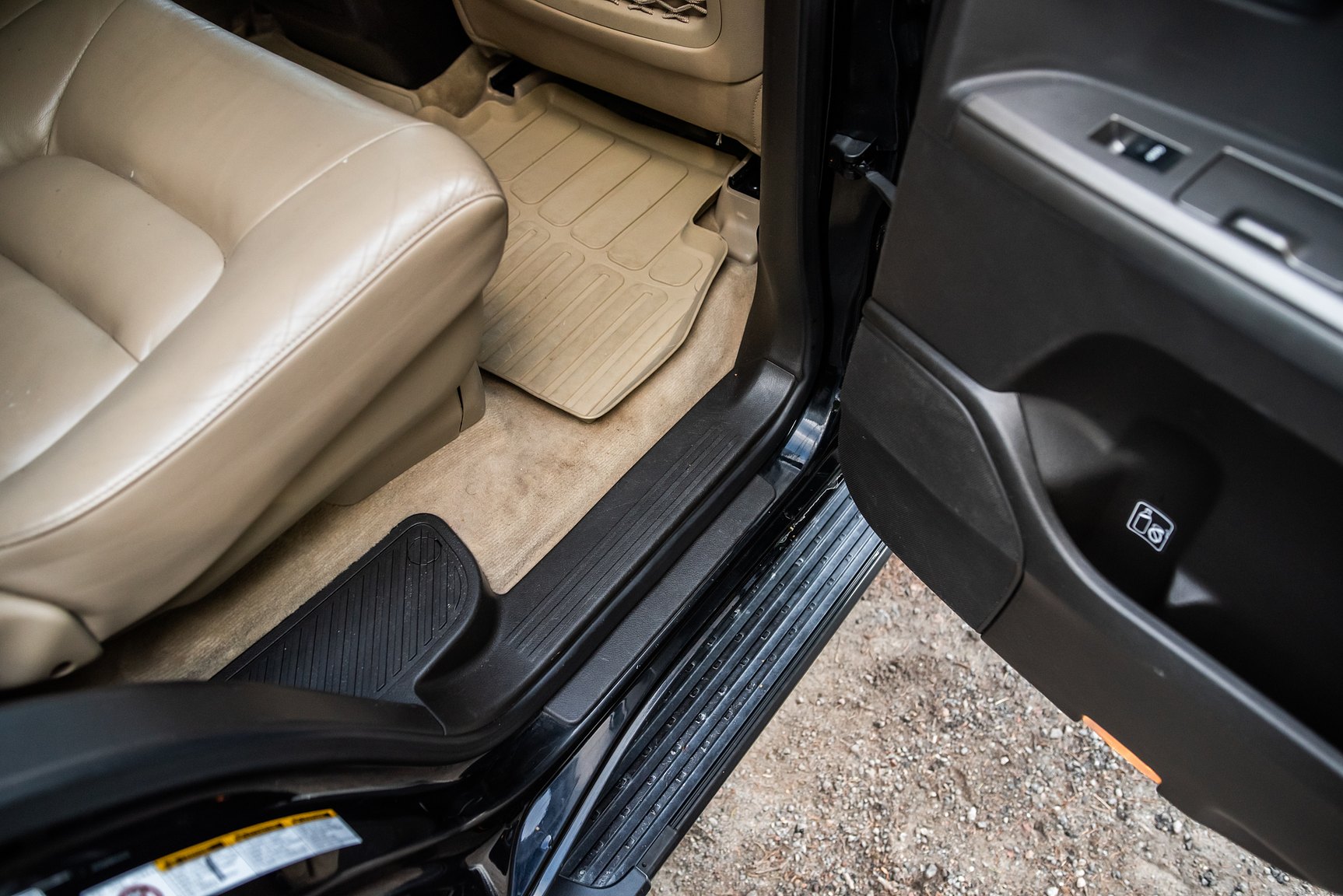 Interior image of 2008 Toyota Land Cruiser 4.5 4WD V8