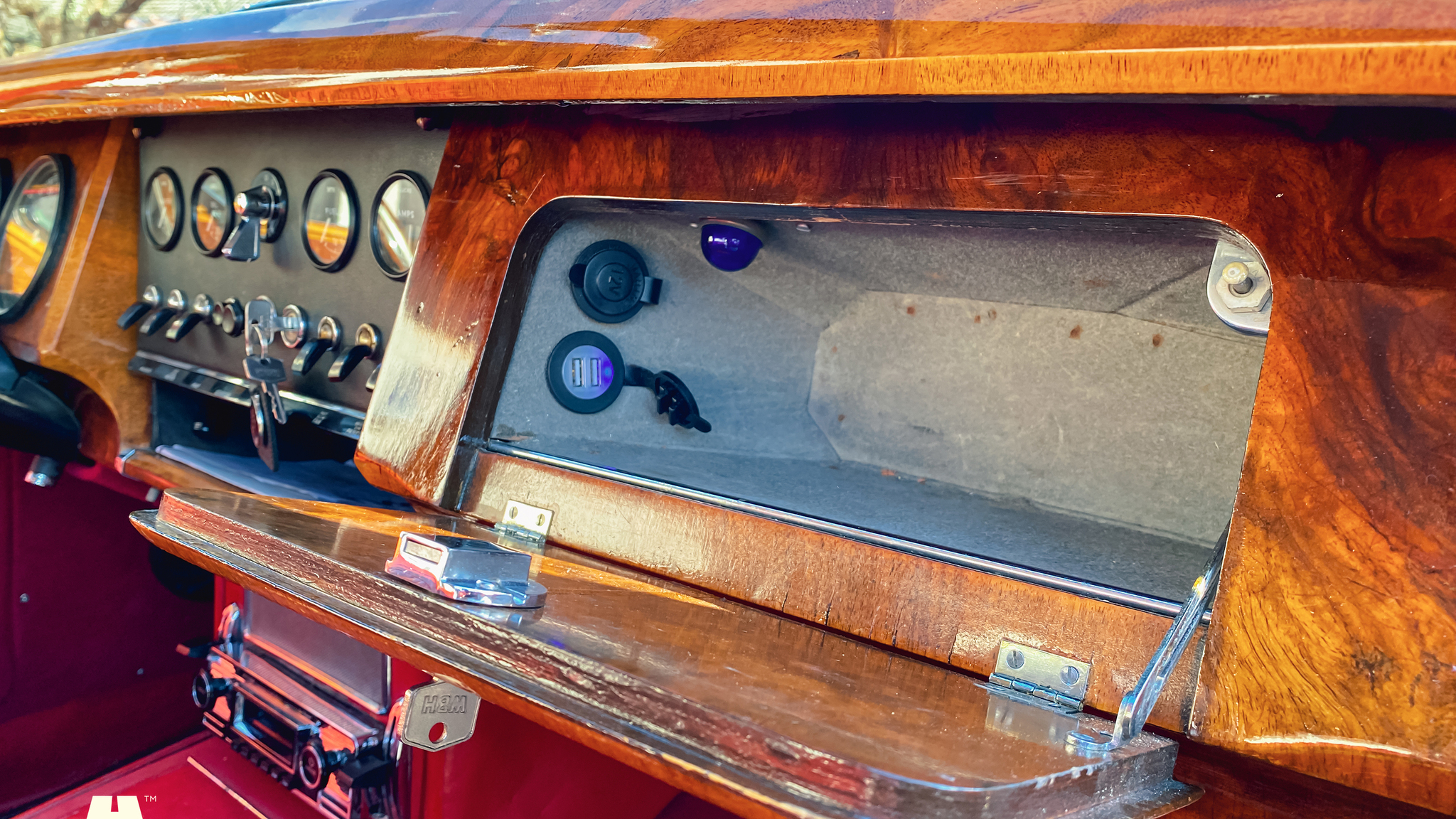 Interiörbild 1961 Jaguar Mark 2