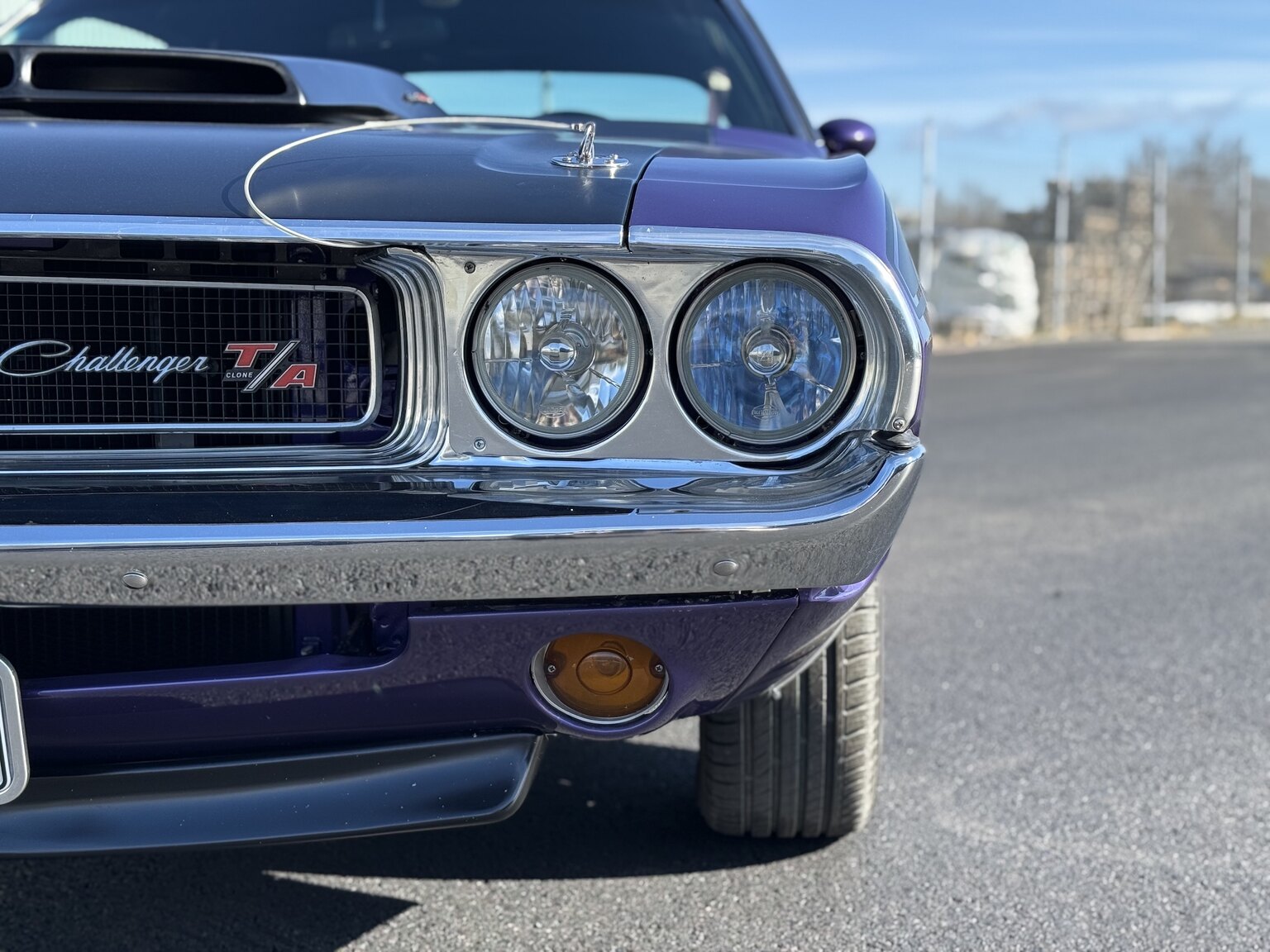 Exteriörbild på 1970 Dodge Challenger T/A 440 cui