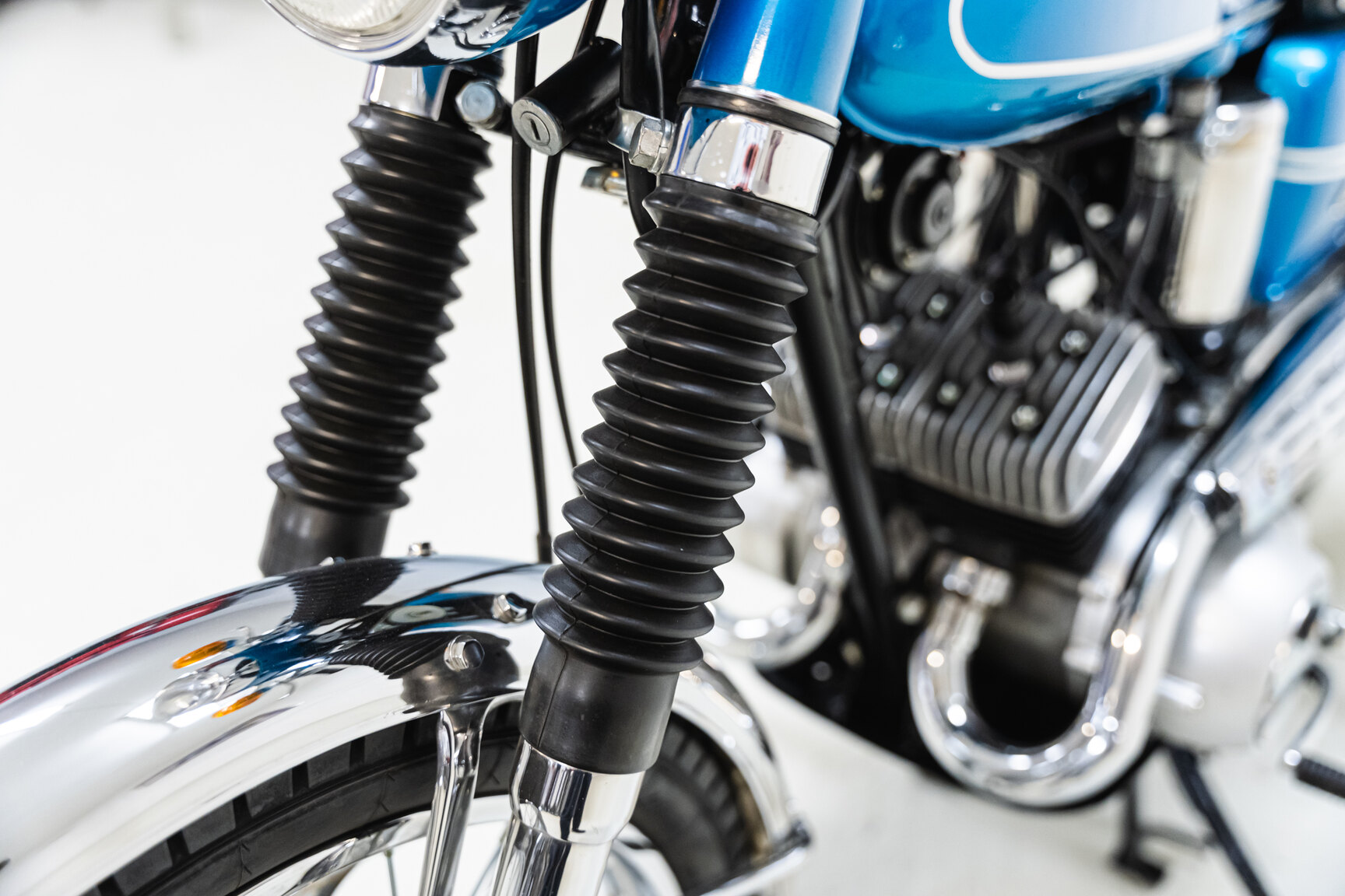 Exterior image of 1970 Yamaha AS2C