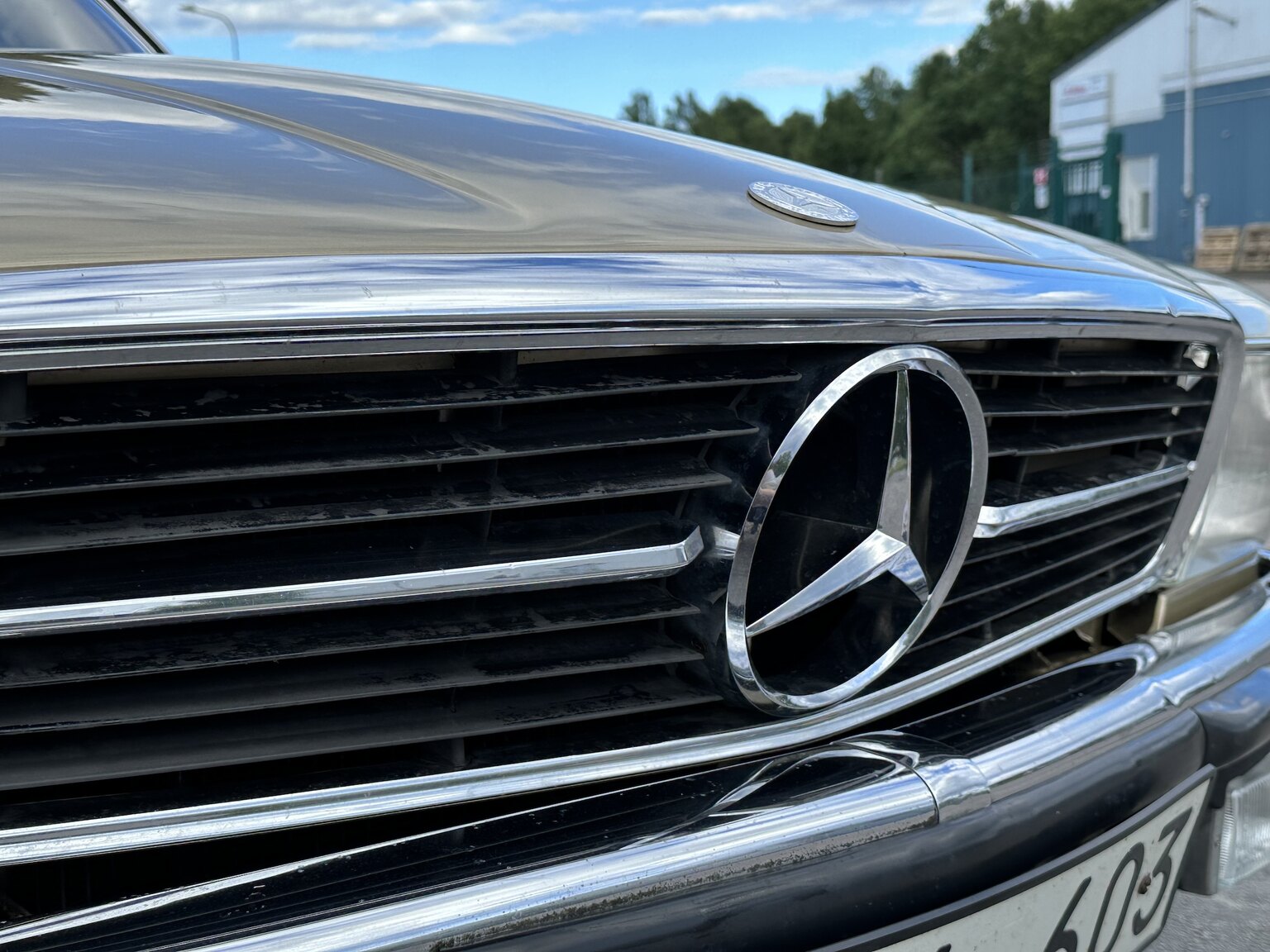 Aussenfoto 1974 Mercedes benz 450 SL