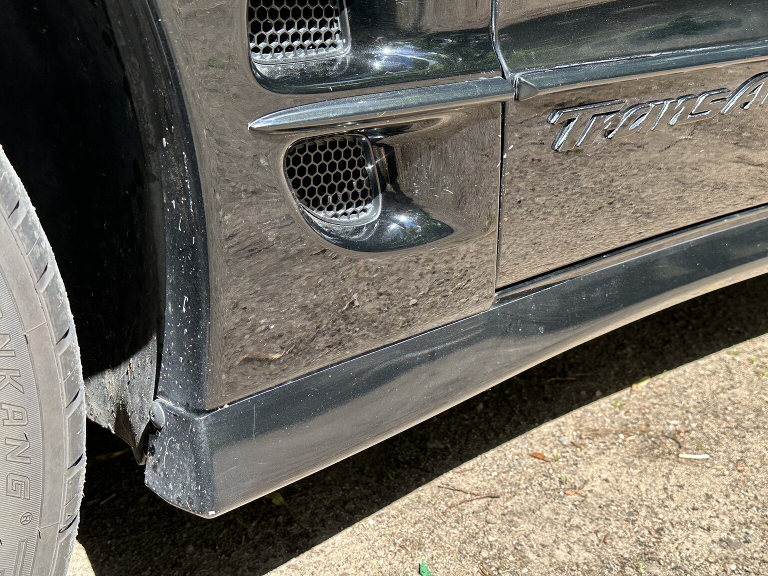 Exterior image of 2000 Pontiac TransAm Firebird (43)