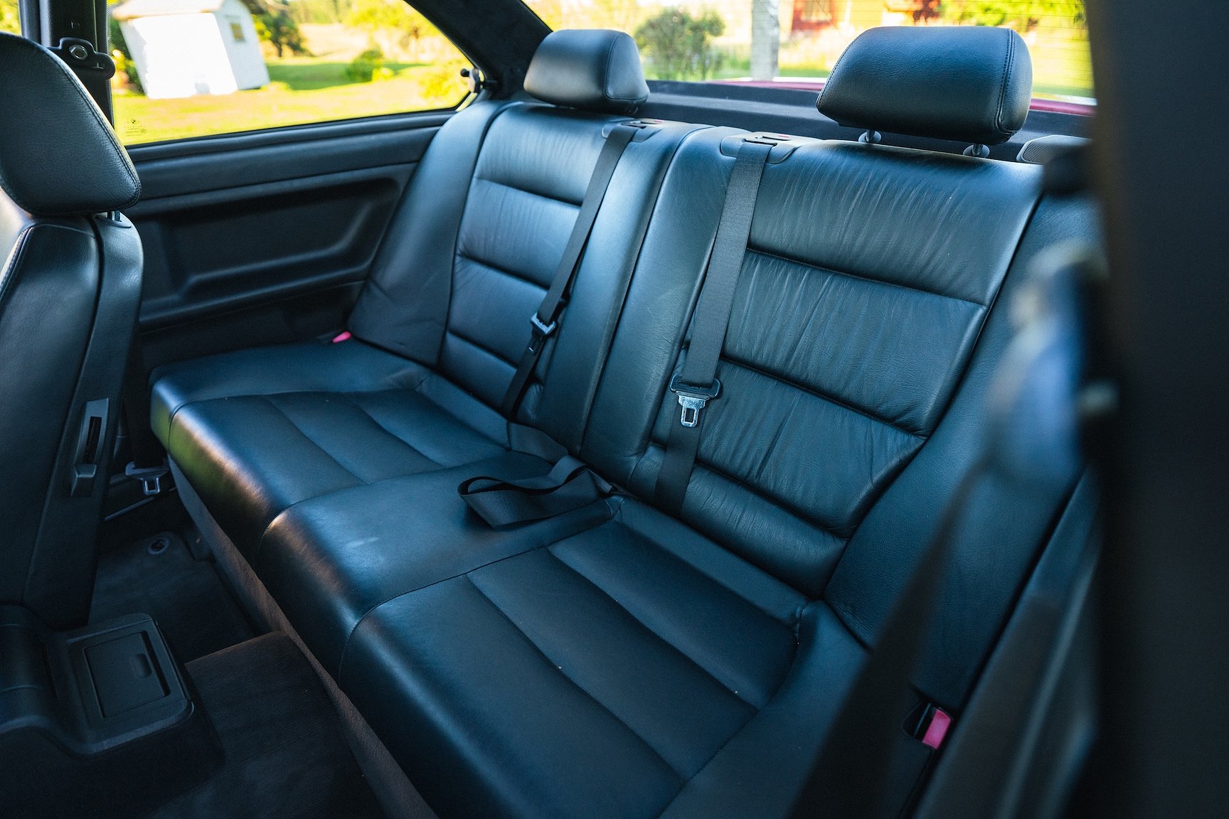 Interior image of 1992 BMW 325i Coupé "No Reserve Auction"