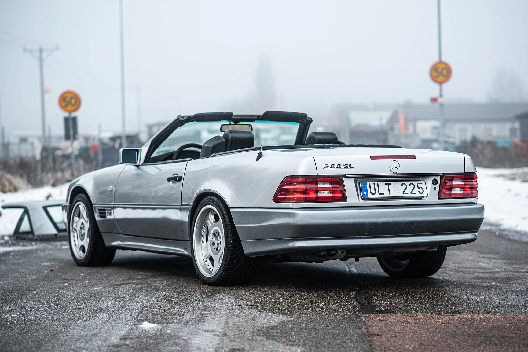 Exteriörbild på 1993 Mercedes-Benz 600 SL (8)