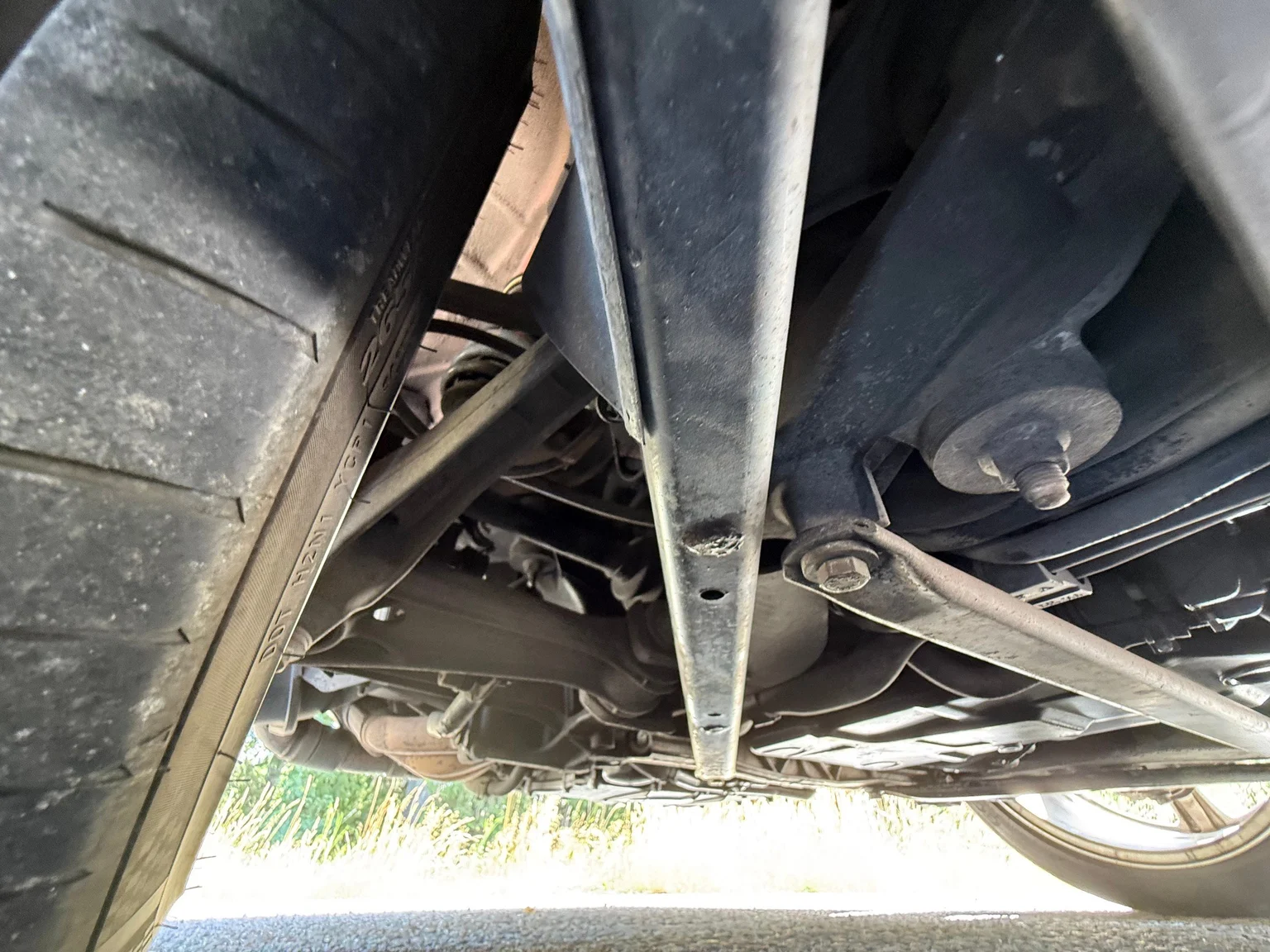 Image of 1998 Porsche 911 Carrera (22) mechanics