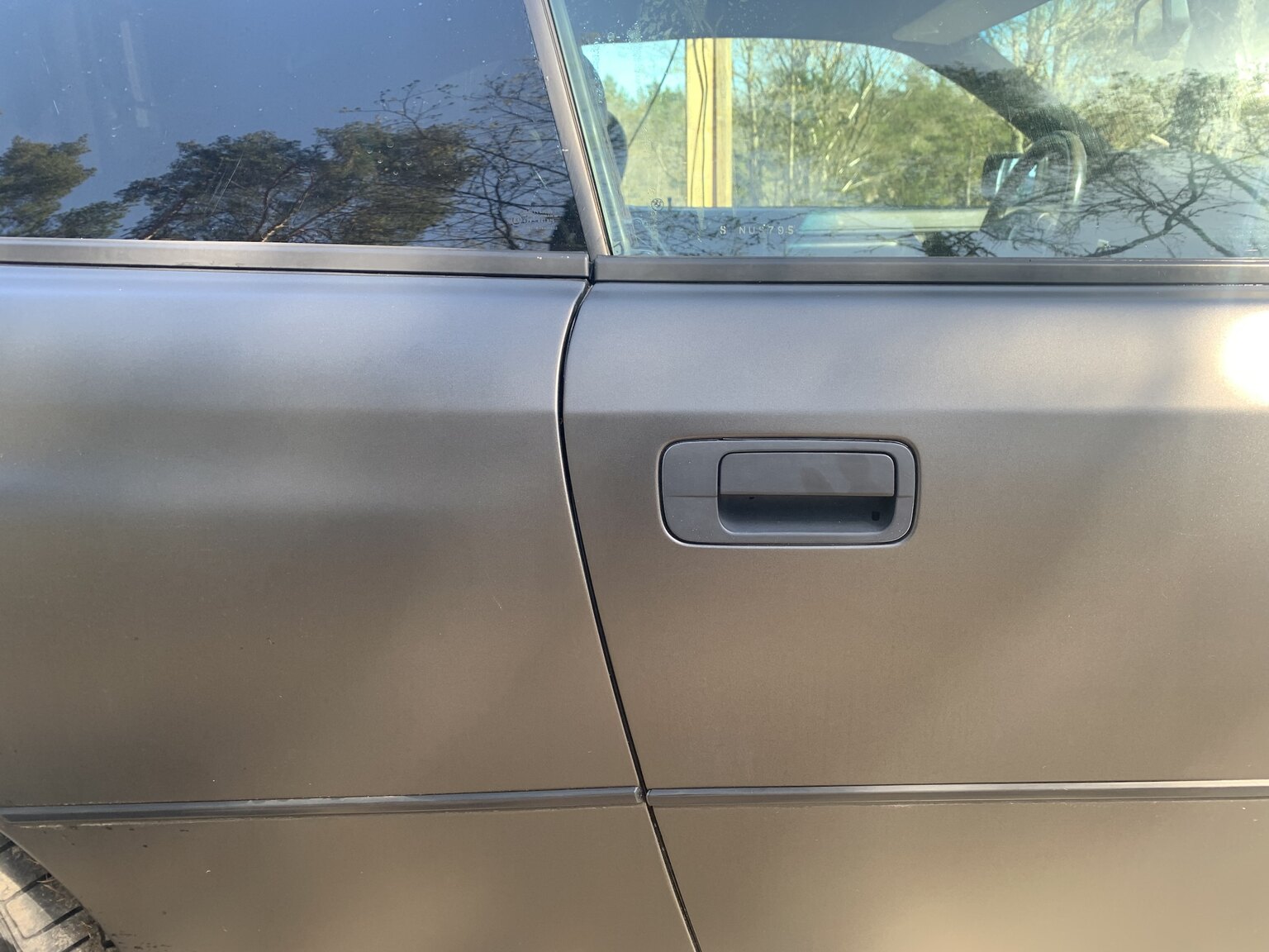 Exteriörbild på 1995 BMW 840i (64)