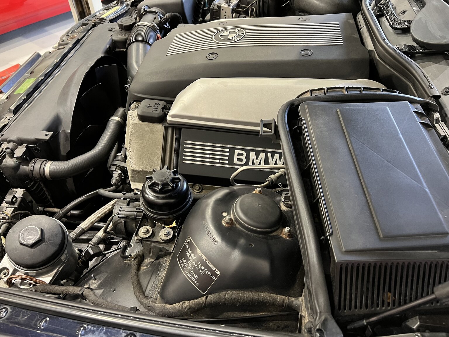 2003 BMW 540i Touring, Mekanik