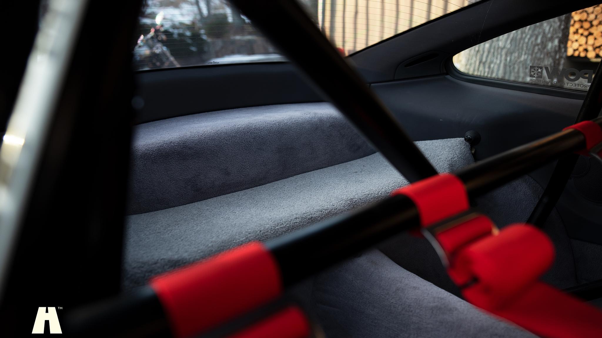 Innenraumfoto von 1998 Porsche 996 Carrera 2 “Clubsport”