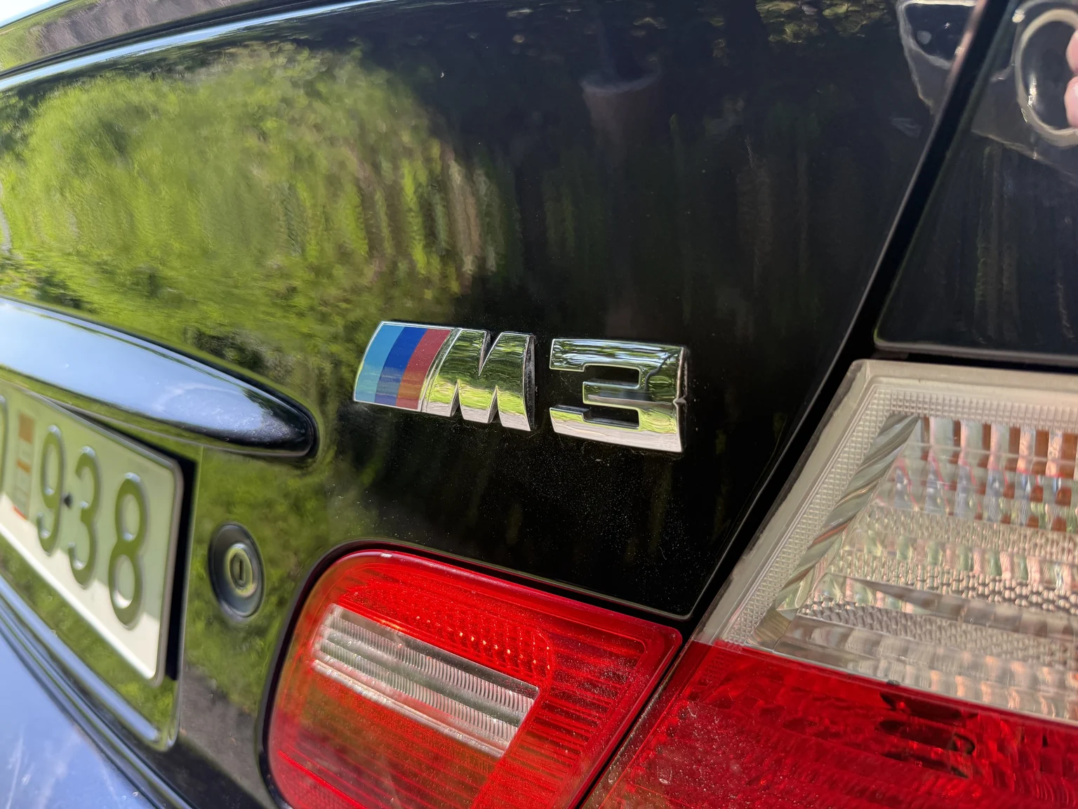 Exteriörbild på 2004 BMW M3 Coupé (39)