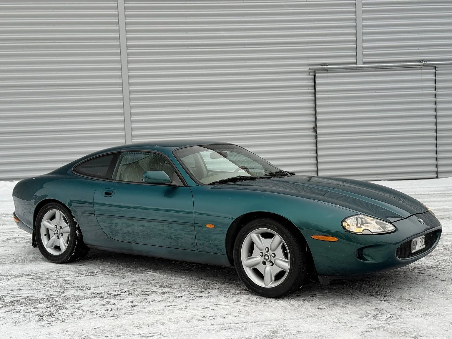 Exterior image of 1997 Jaguar XK8 (9)