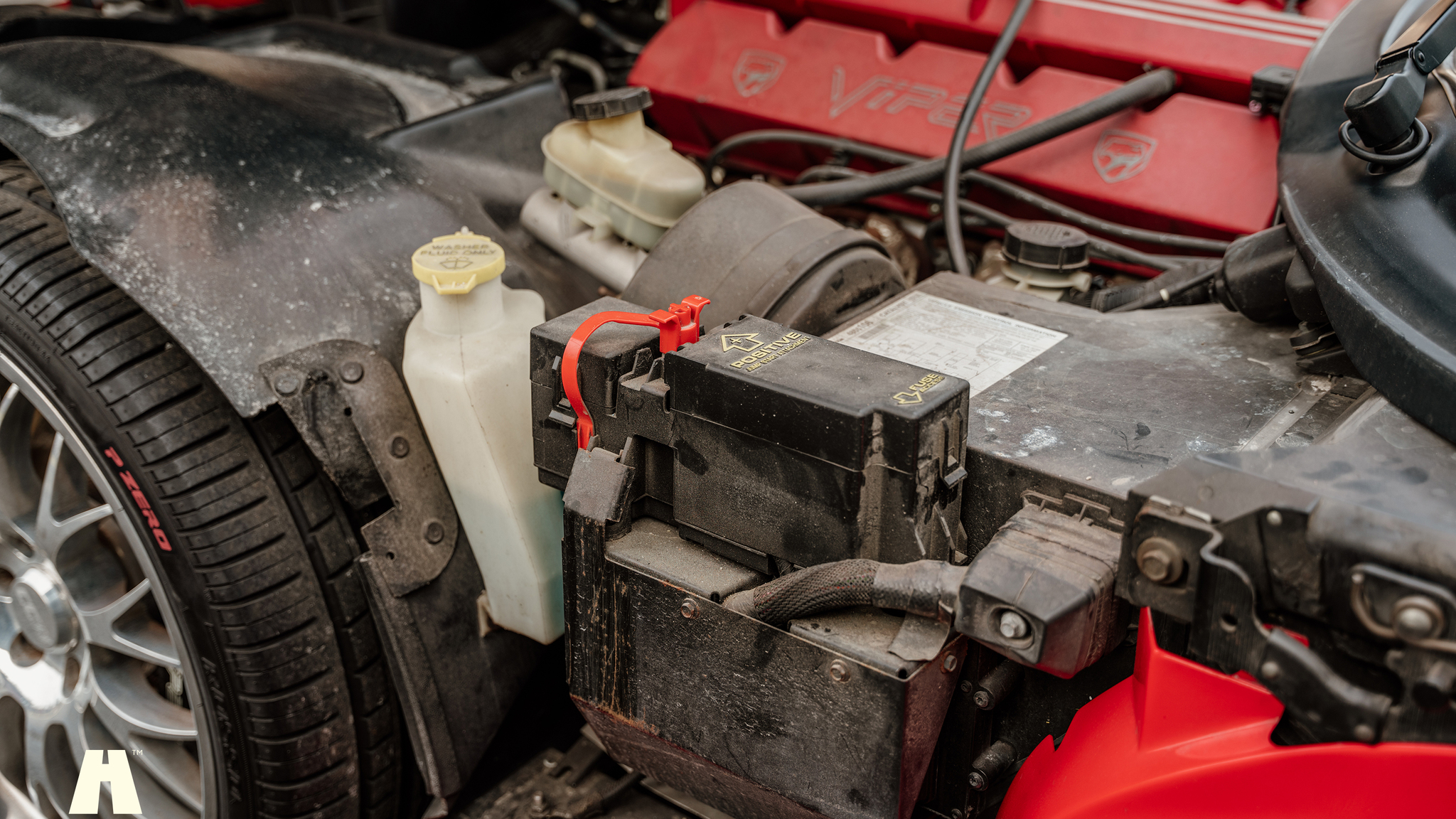 Image of 1997 Dodge Viper GTS mechanics