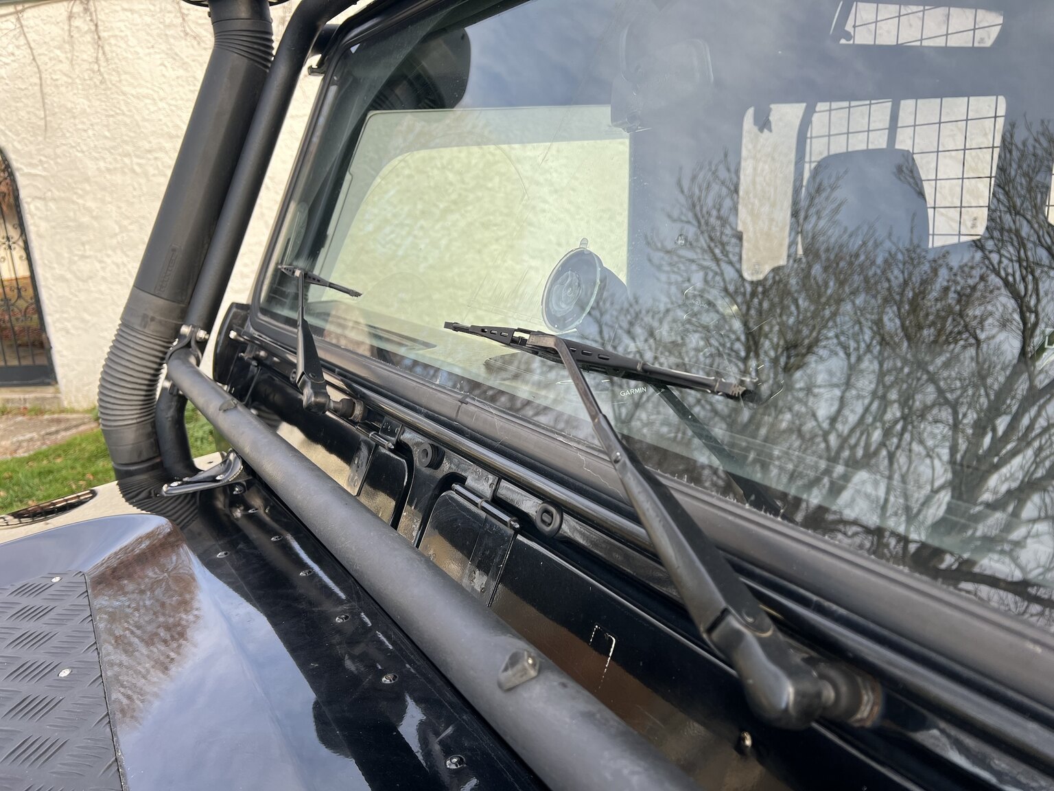 Exterior image of 2002 Land Rover Defender 90 2.5 Td5