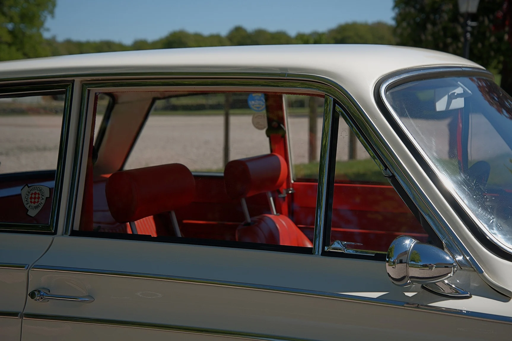 Exteriörbild på 1966 Ford  Cortina GT (51)