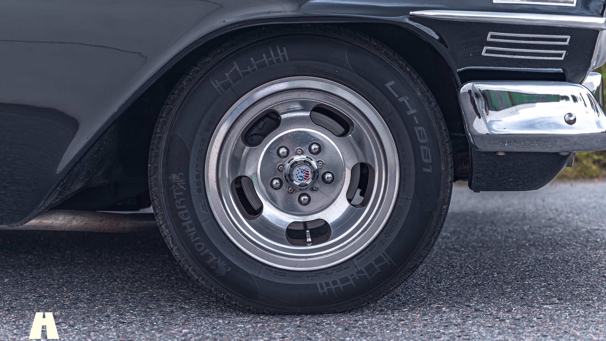 Exterior image of 1960 Chevrolet Impala Flattop 348 Bigblock (62)