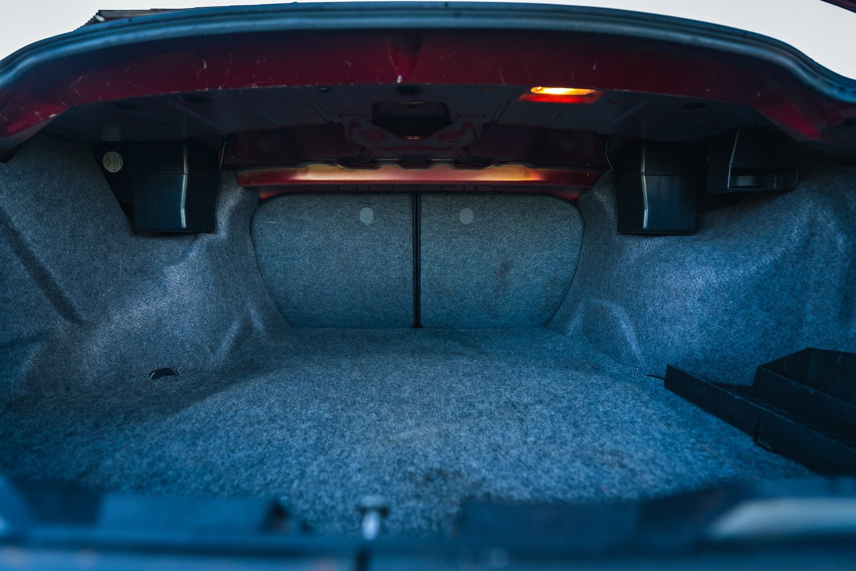 Interior image of 1992 BMW 325i Coupé "No Reserve Auction"