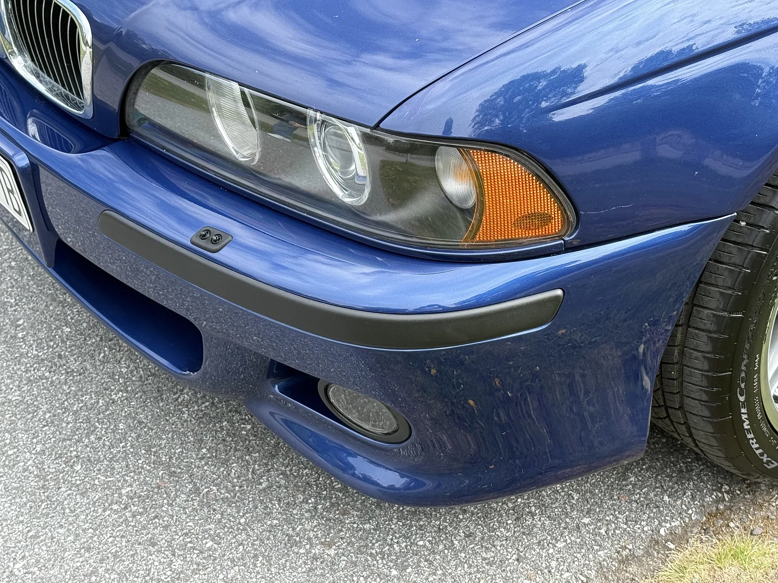 Exterior image of 2001 BMW M5 E39 LCI (34)