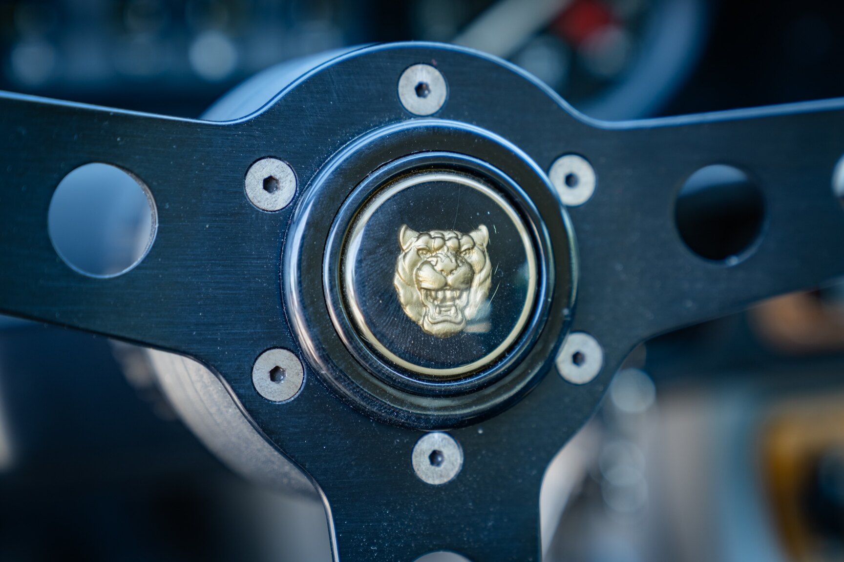 Interior image of 1985 Jaguar XJ-S HE