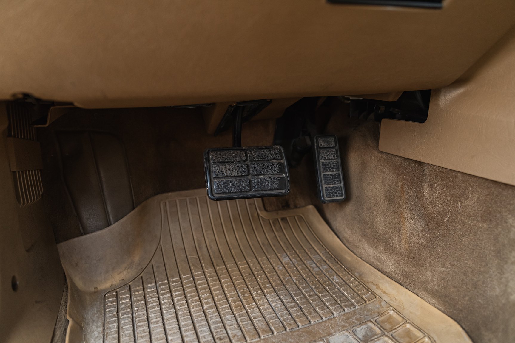 Interior image of 1986 Volvo 760 GLE 2.8 V6 Automatisk