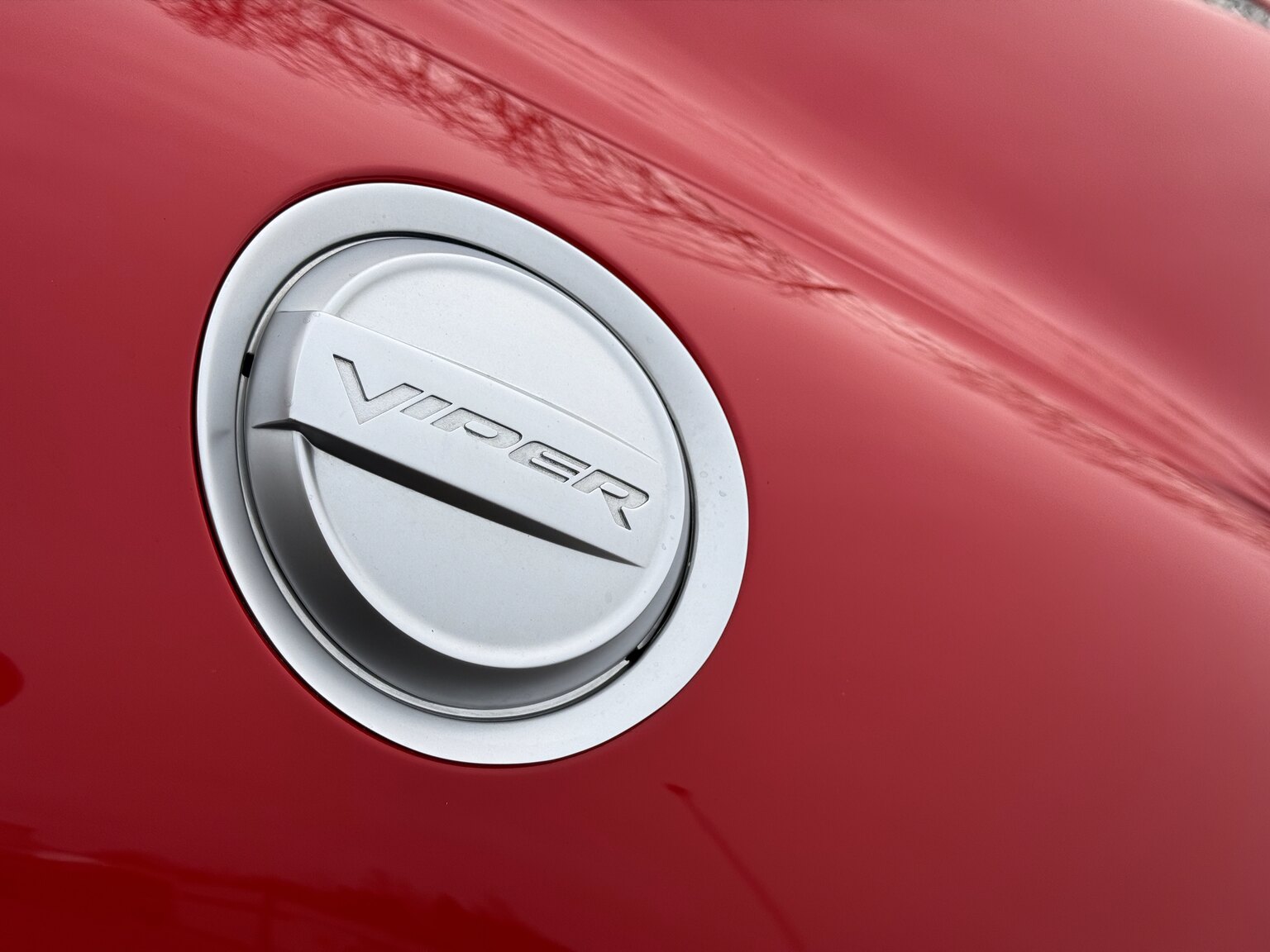 Aussenfoto 2014 Dodge Viper GTS (63)