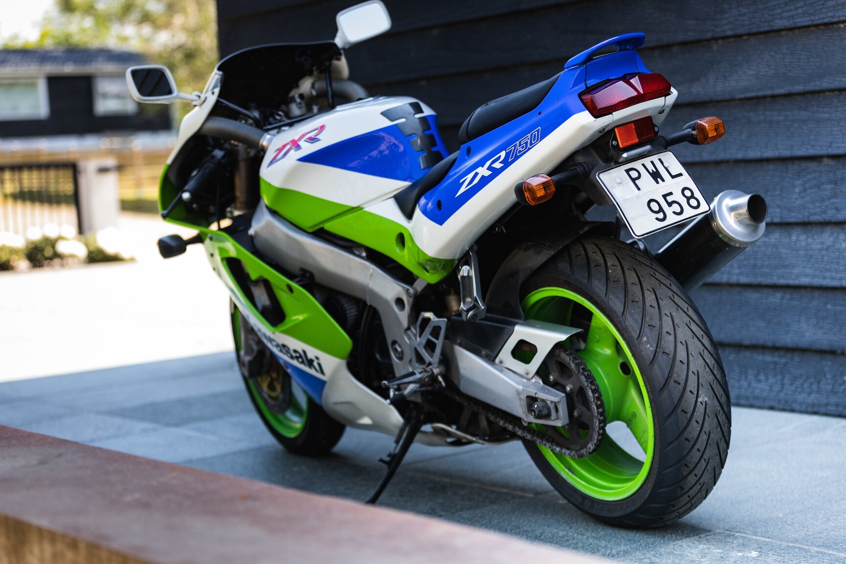 Exteriörbild på 1992 Kawasaki ZX 750 J (42)