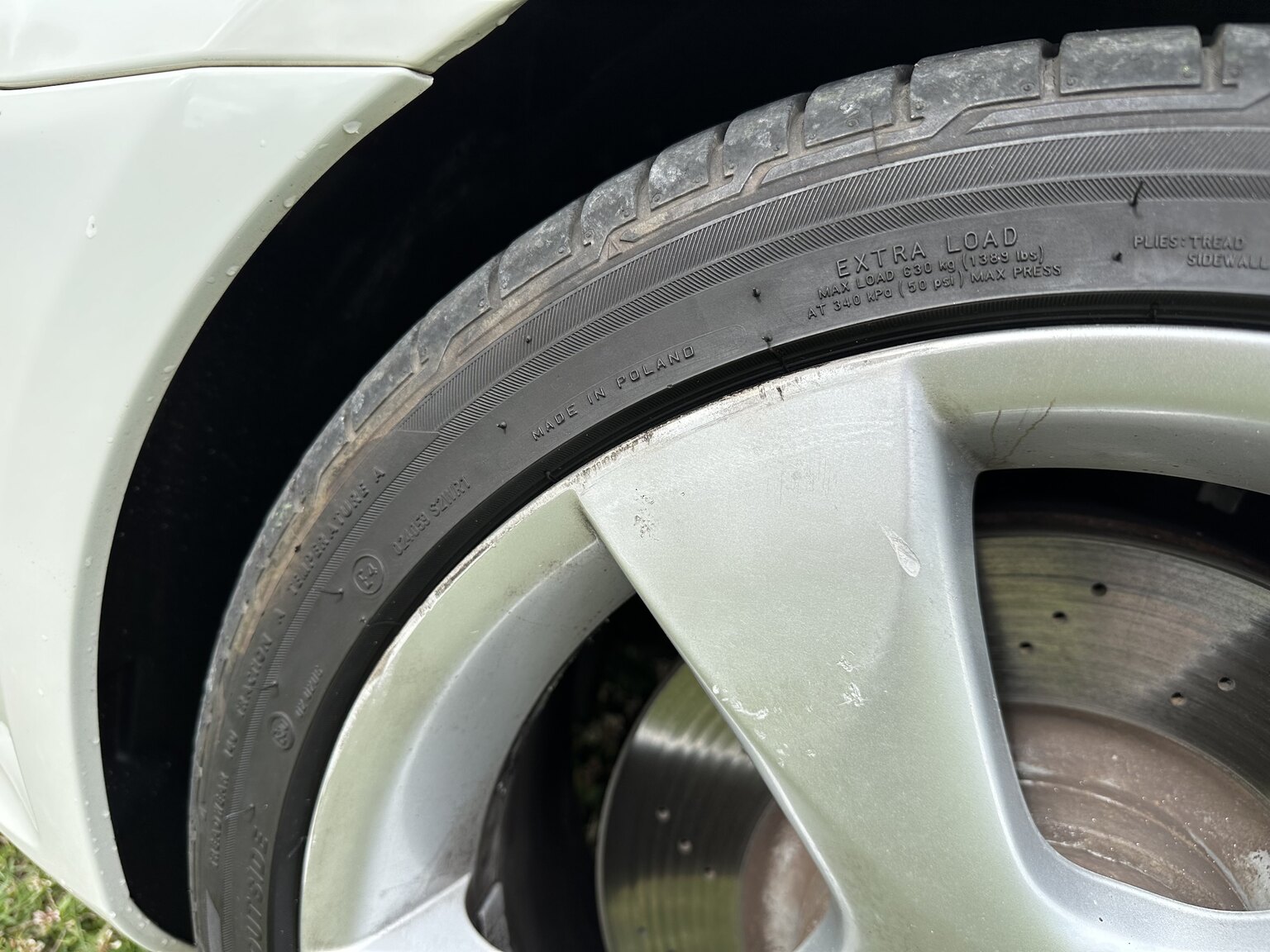 Exteriörbild på 2012 Mercedes-Benz SLK 350
