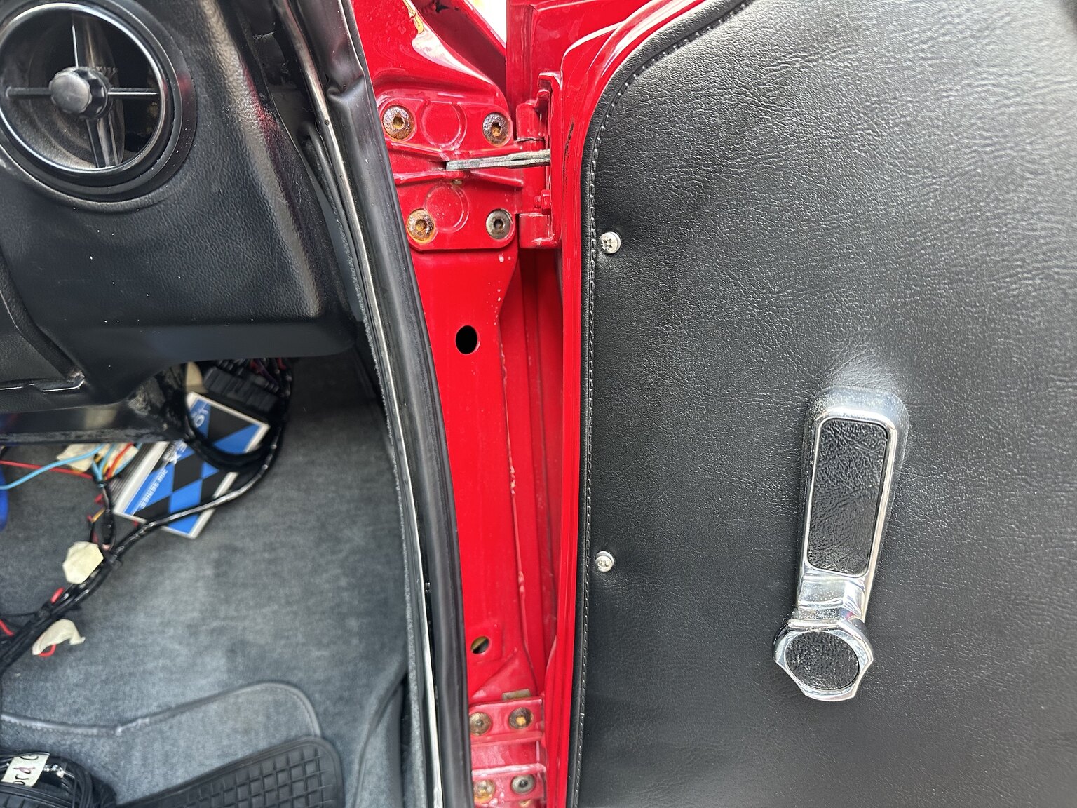 Interiörbild 1972 Alfa Romeo 2000 GTV Bertone Coupé