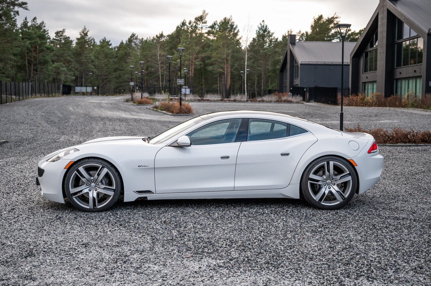 Exteriörbild på 2012 Fisker Karma ES