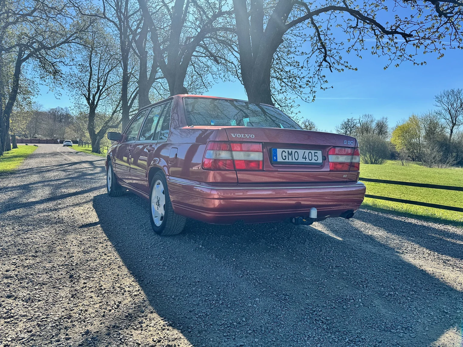 Exteriörbild på 1998 Volvo S90 3.0 (9)