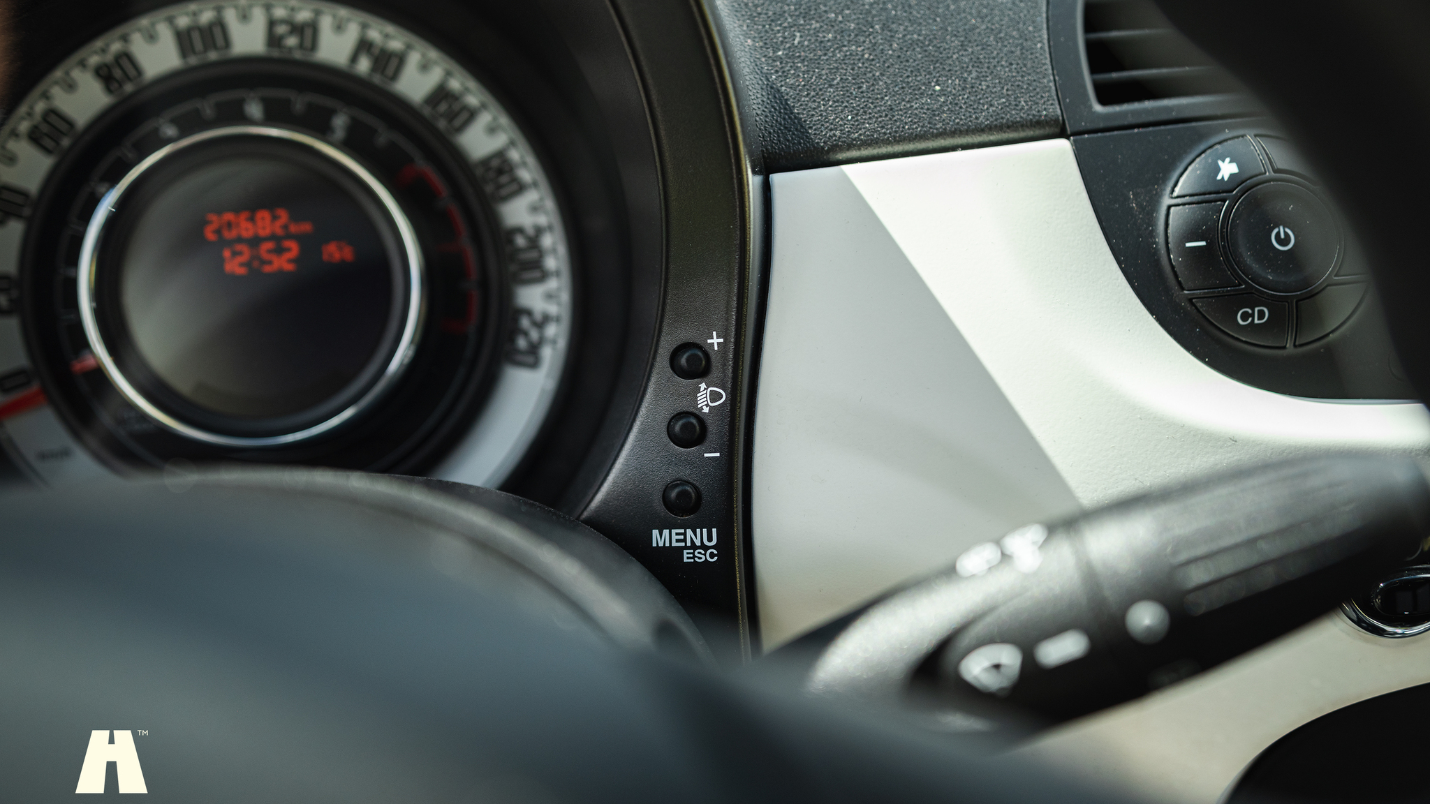Interior image of 2012 FIAT 500 GUCCI