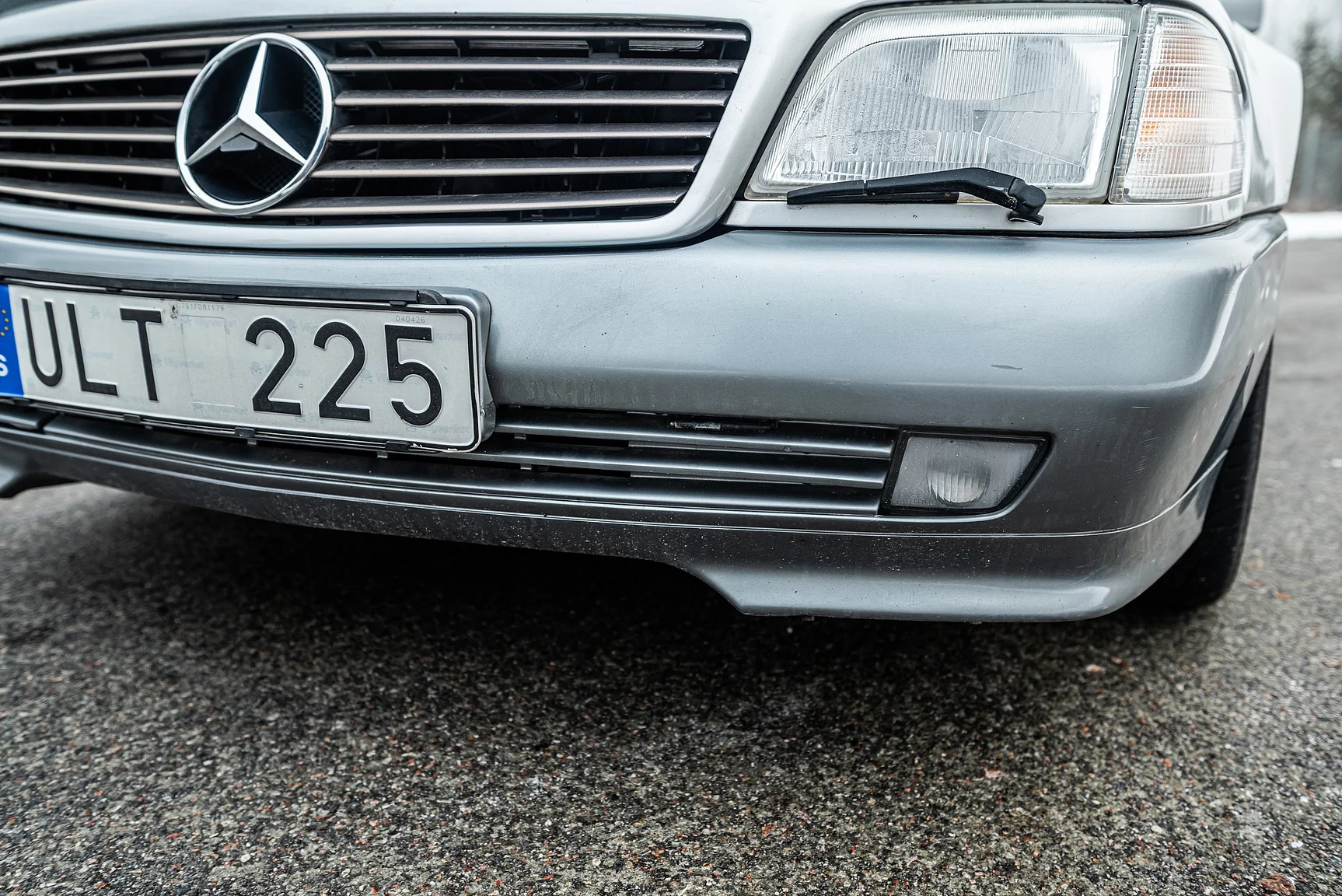 Exteriörbild på 1993 Mercedes-Benz 600 SL (24)