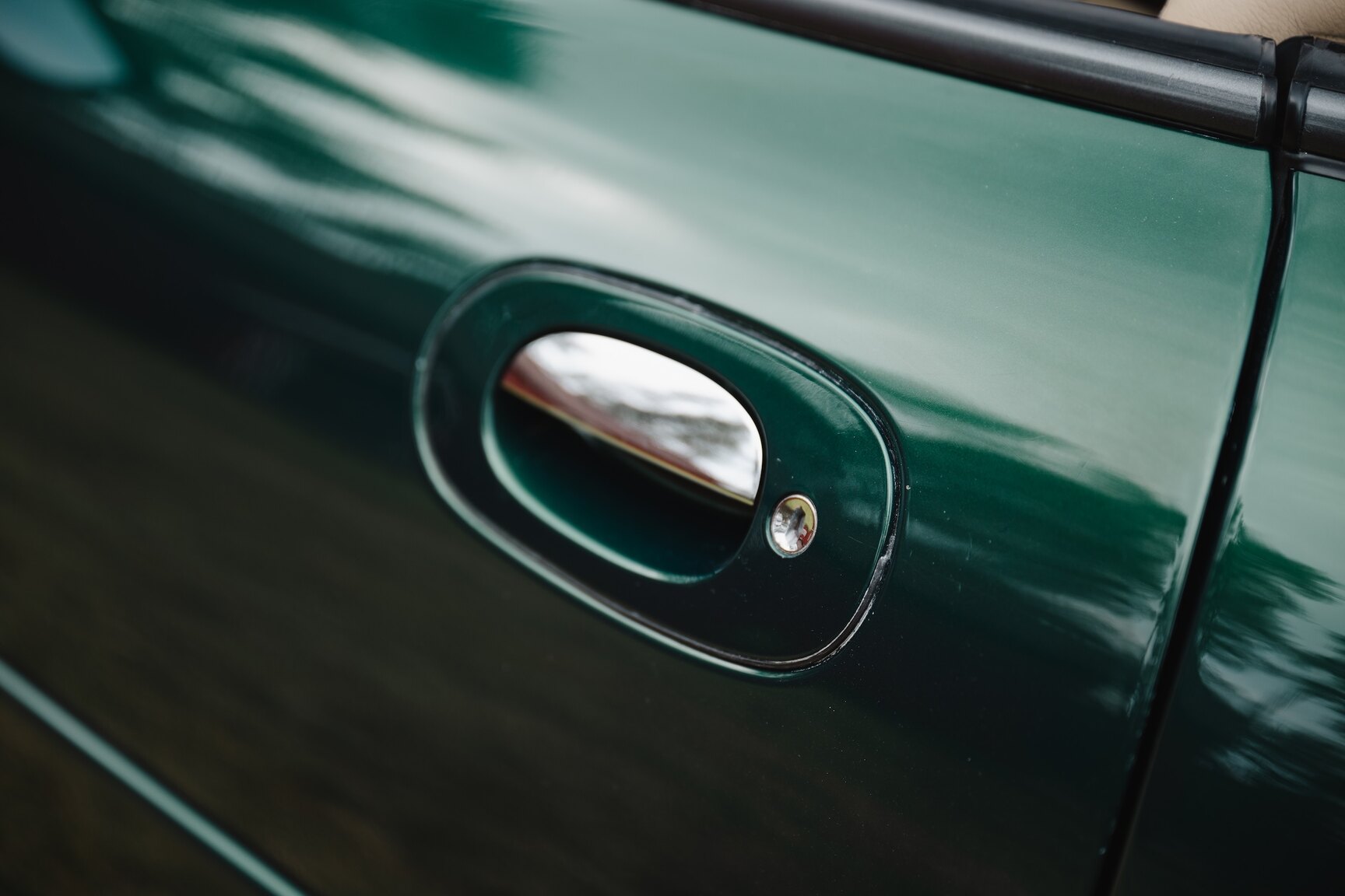 Exteriörbild på 2003 Jaguar XK8 Cabriolet