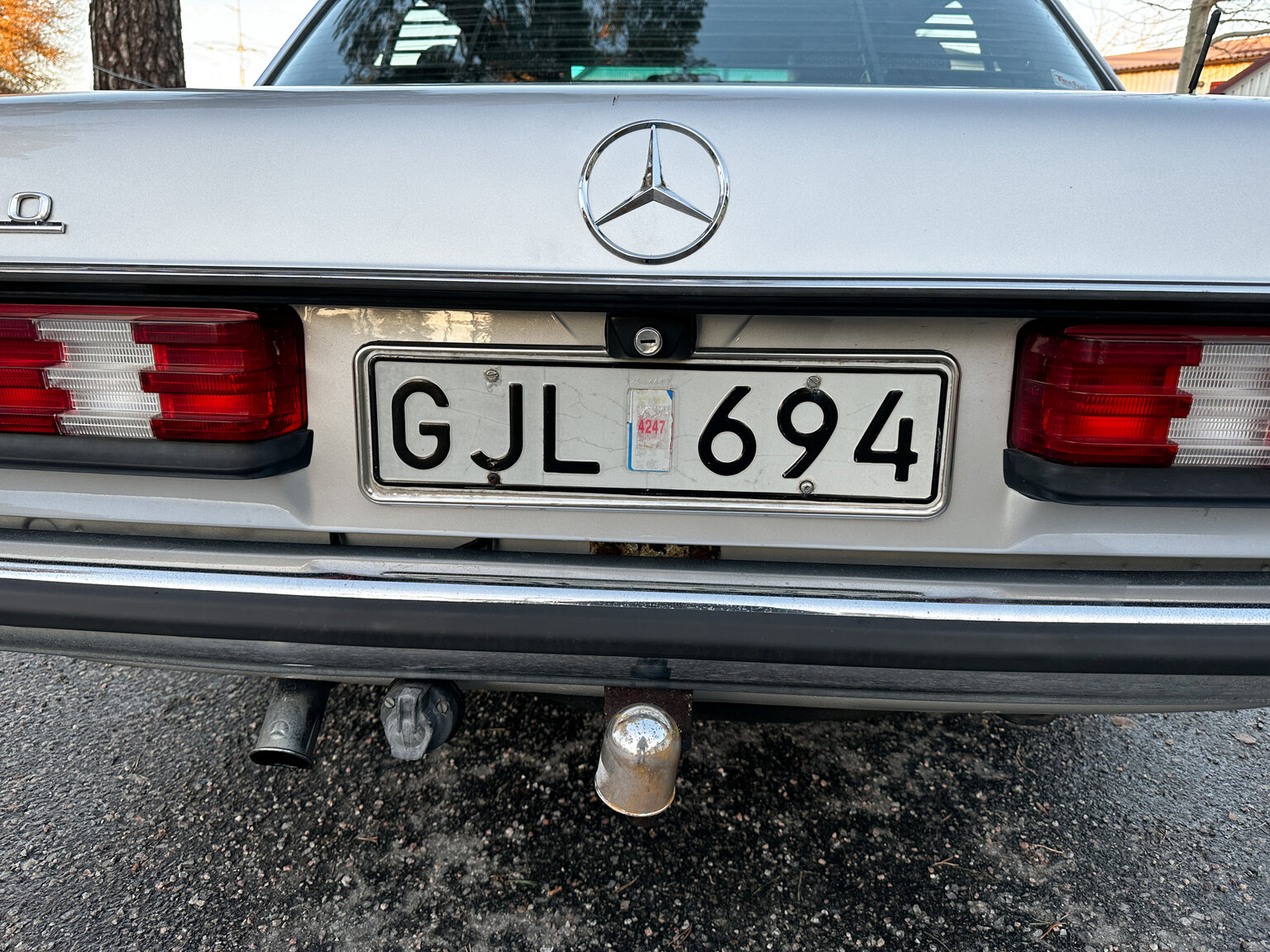 Exteriörbild på 1978 Mercedes-Benz 250