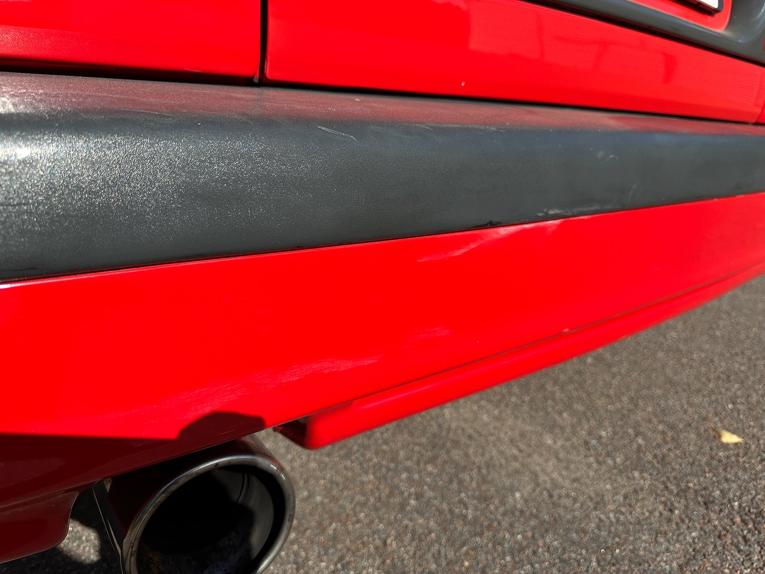 Exterior image of 1996 Volvo 850 R