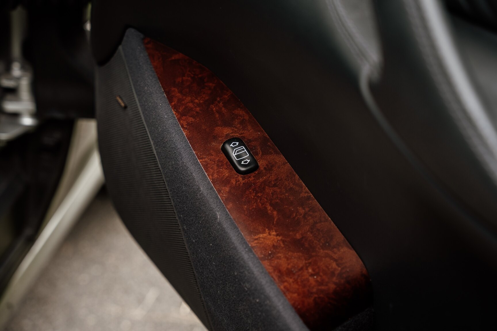 Innenraumfoto von 2002 Mercedes-Benz CL 600