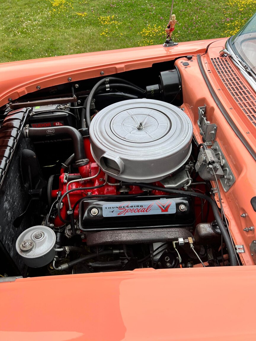 Image of 1957 Ford Fairlane 500 Skyliner Retract mechanics