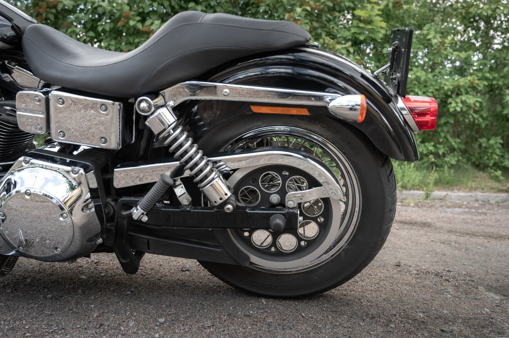 Exteriörbild på 2003 Harley-Davidson FXDL 100th Anniversary