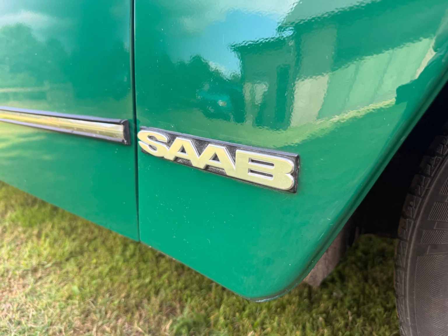Aussenfoto 1975 Saab 95 V4 kombi - 7-sits (52)