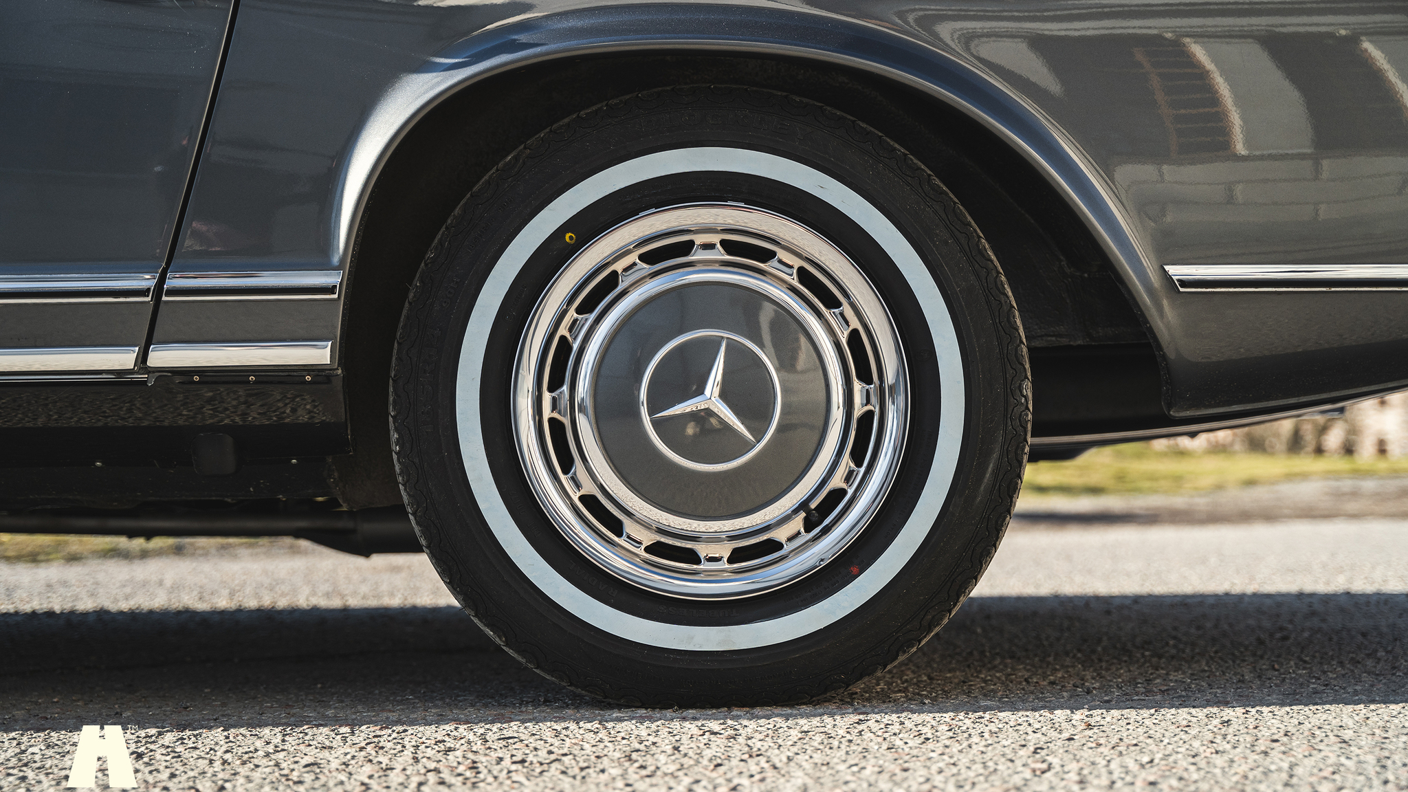 Aussenfoto 1970 Mercedes 280 SL Pagoda (41)